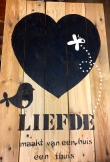 1. Houten tekstbord: Liefde..